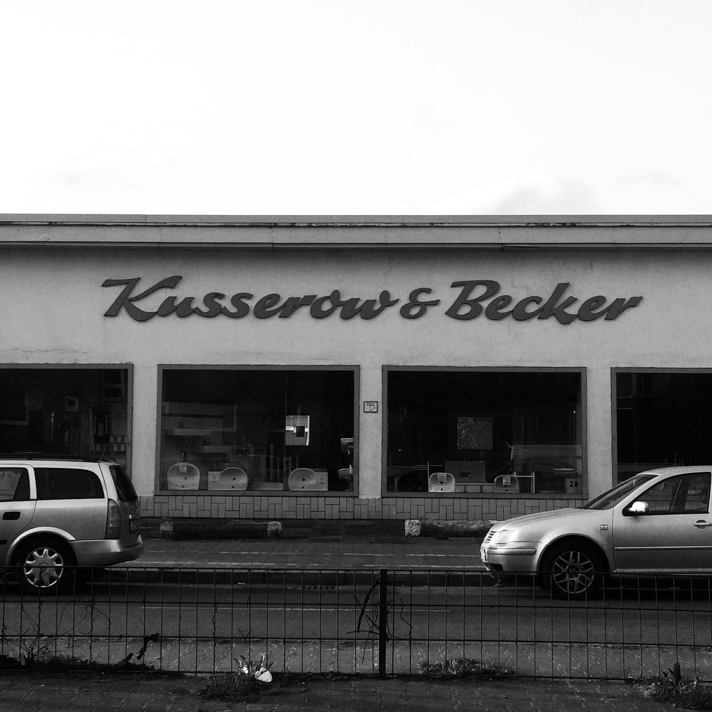 Kusserow & Becker