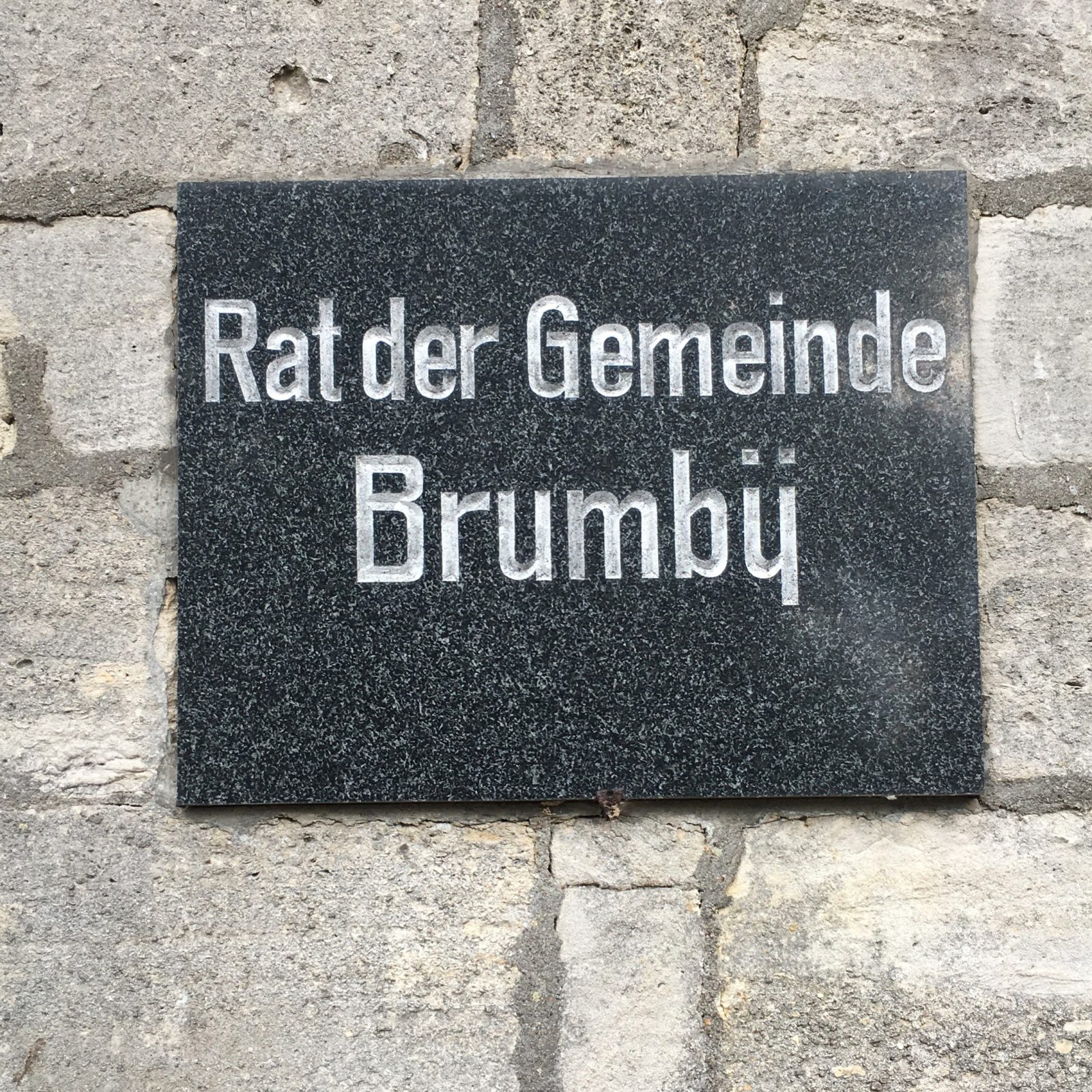 Rat der Gemeinde Brumbÿ