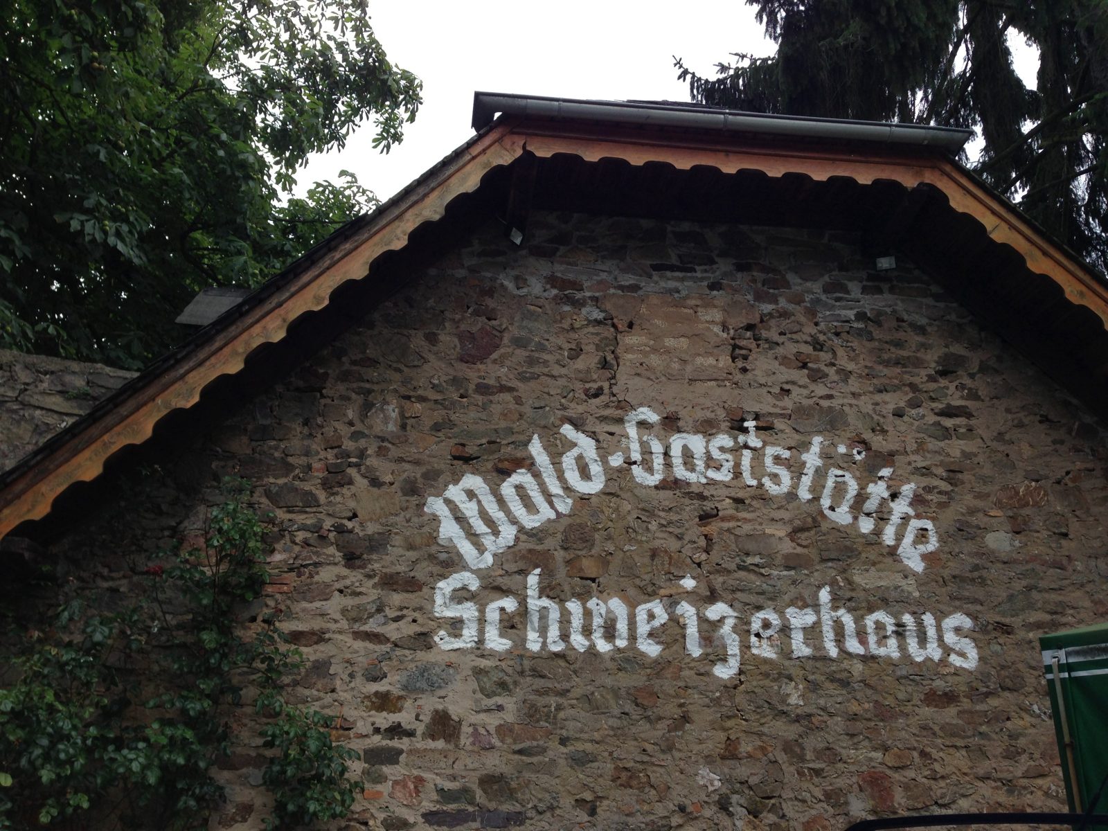 Wald-Gaststätte Schweizerhaus