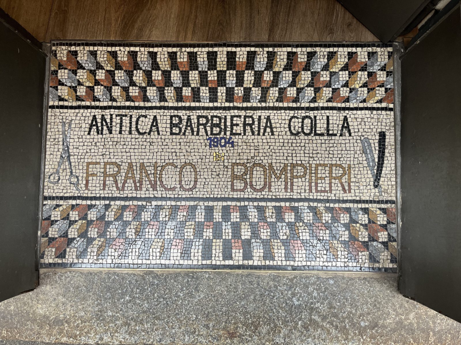 Antica Barbieria Colla