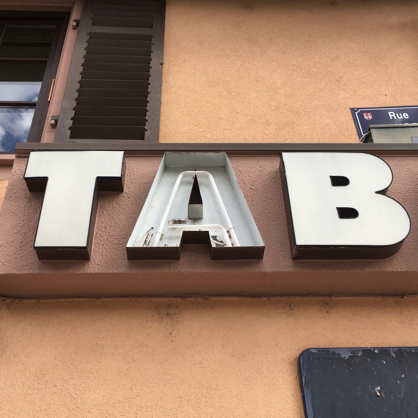 TAB